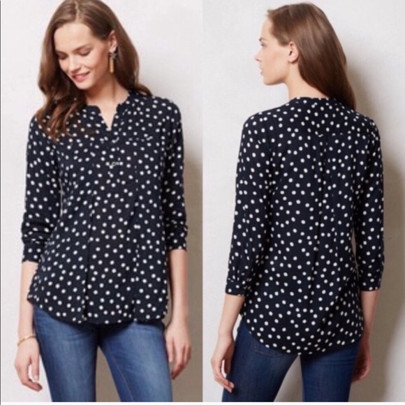 Anthropologie Tops - Anthro Maeve polka dot motif popover blue white L